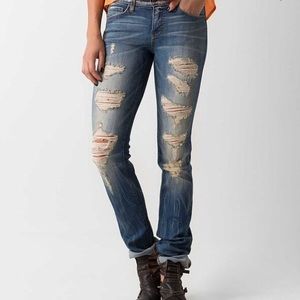 ✨CLEARANCE✨ Flying Monkey straight leg jeans